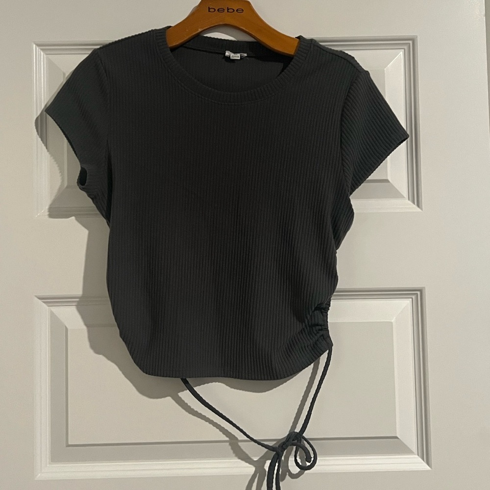 Garage Open Back Black Ribbed Women's Top Size Large